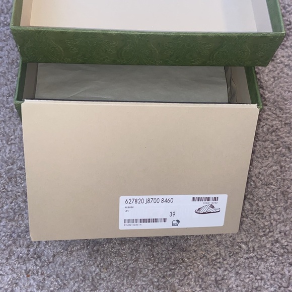 Authentic Gucci Slides - SIZE 39(9W) - Picture 8 of 9